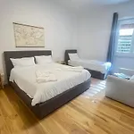 Casa Miseno, Independent Apartment Near Metro B